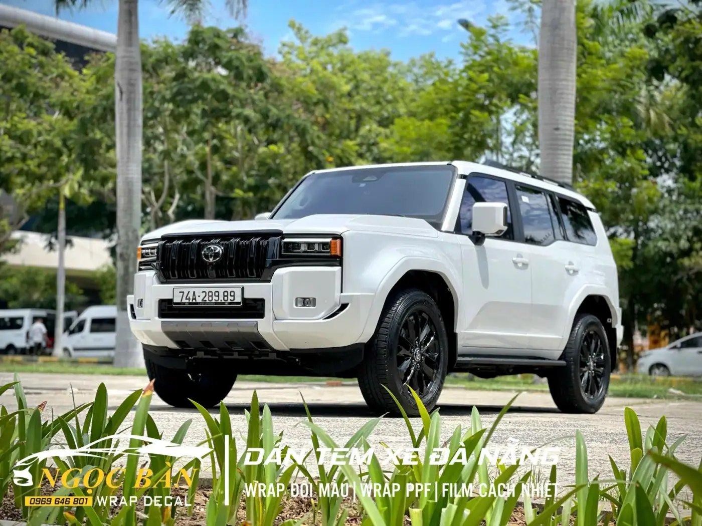 Land Cruiser Prado - PPF 3M 150 Gloss USA