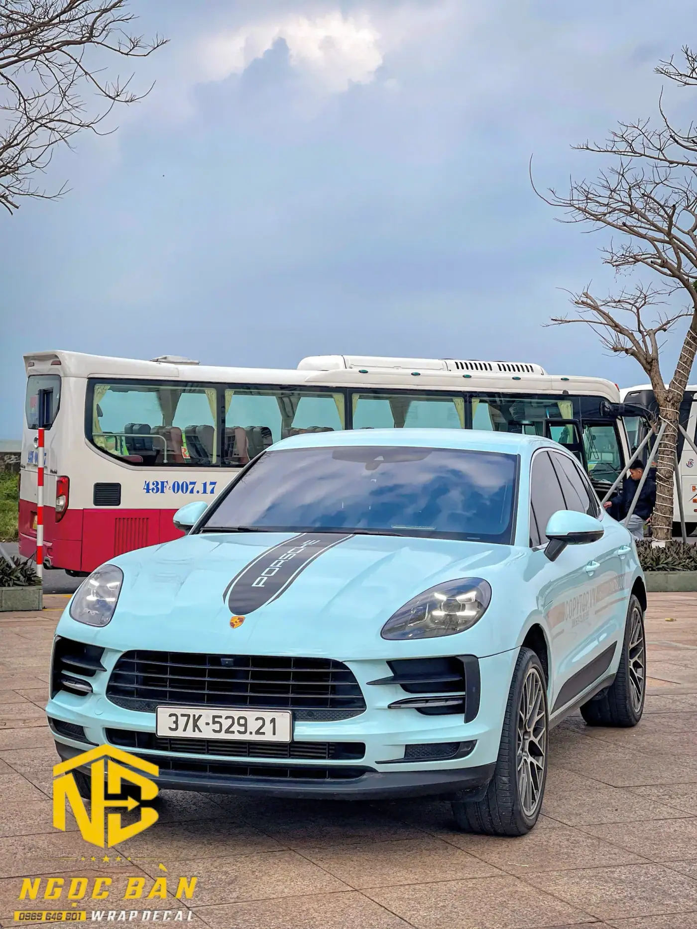 Porsche Maccan - Blue Wrap 